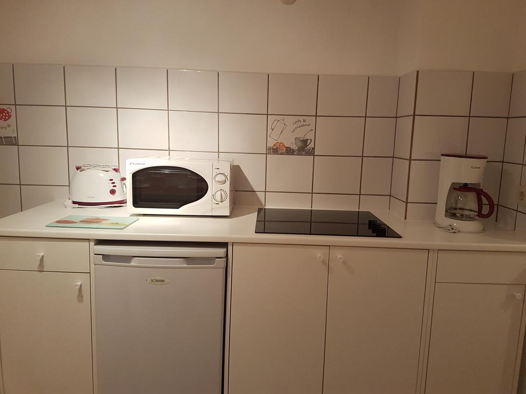 Am Schloß *